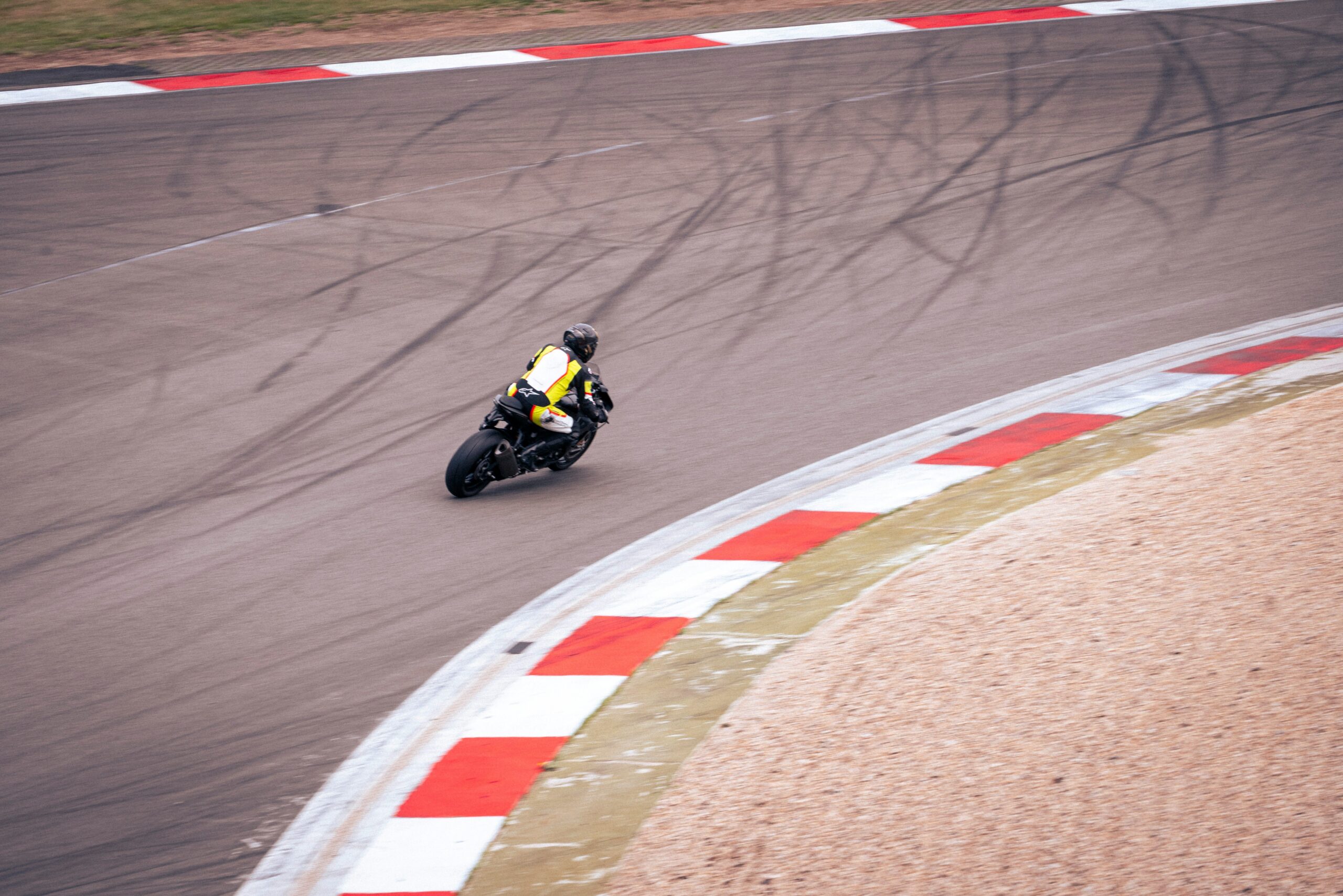 Circuit Guide MotoGP: Your Ultimate Track-by-Track Companion