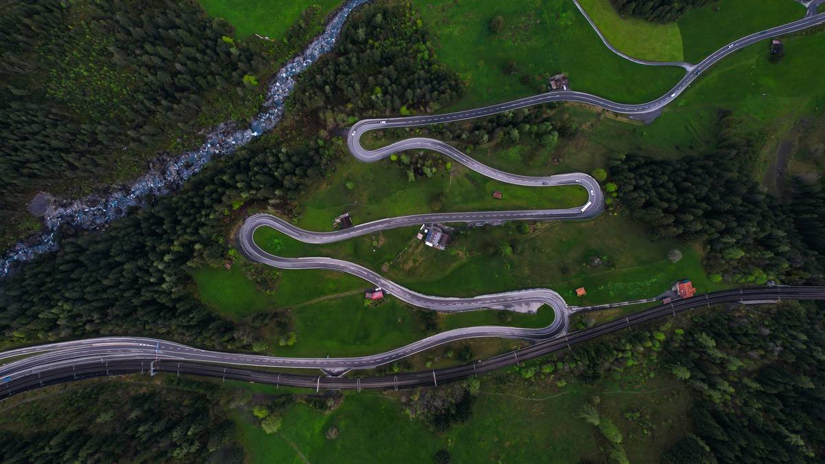 Comparison graphic between Laguna Seca and Mugello circuits