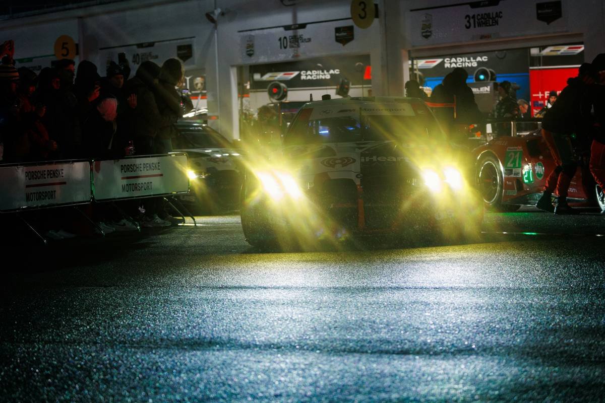 Mastering Rider Race Tactics: How to Outsmart the Competition in MotoGP